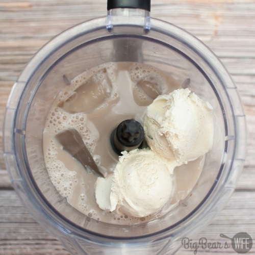 vanilla and milk in a blender with vanilla ice cream