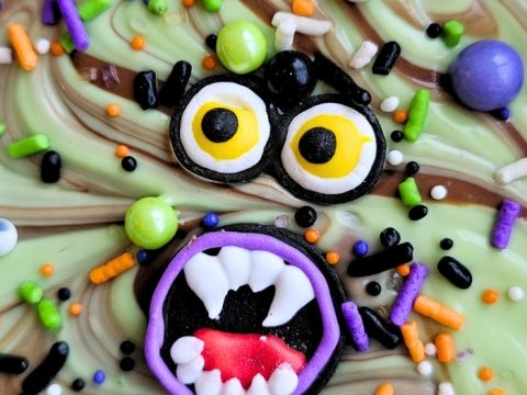 Monster Mash Bark - Big Bear's Wife